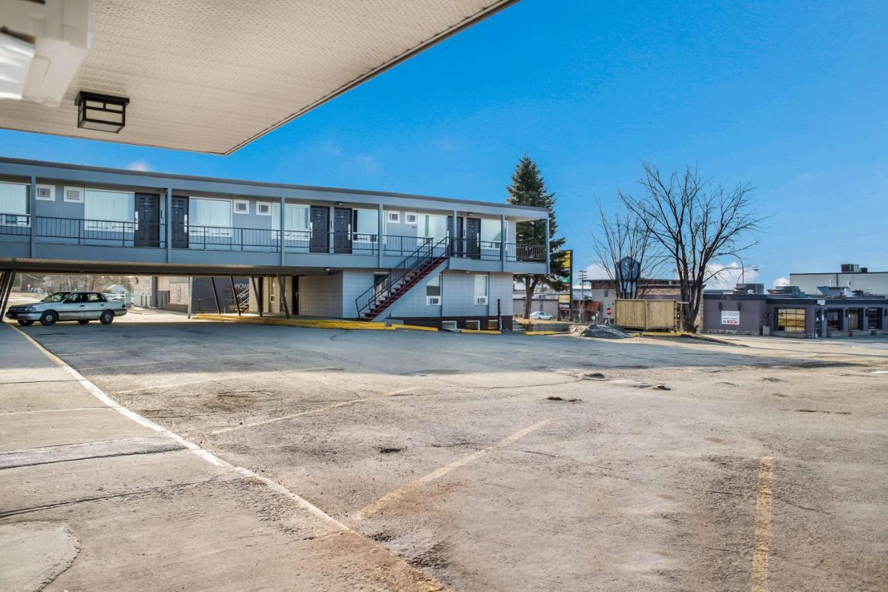 Motel 6-Fort St. John, Bc Bagian luar foto