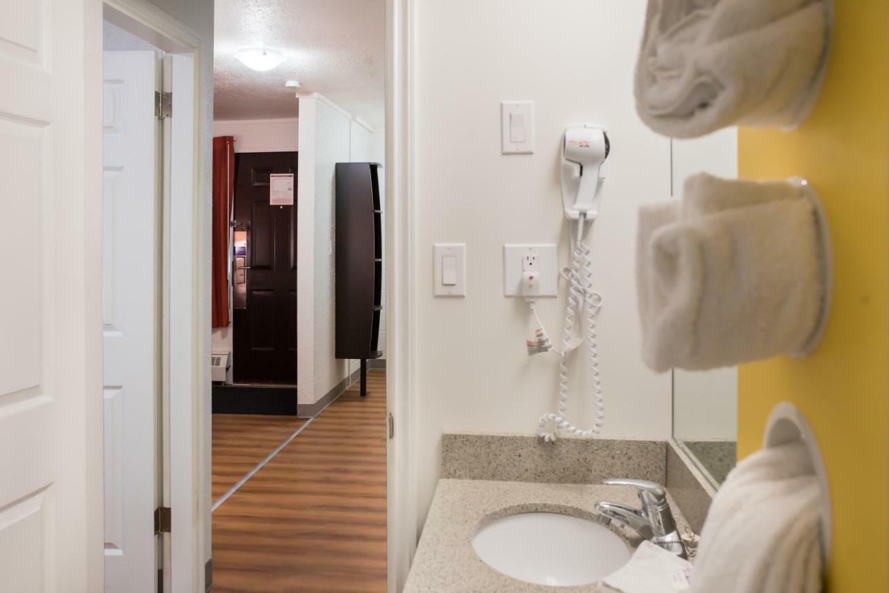 Motel 6-Fort St. John, Bc Bagian luar foto