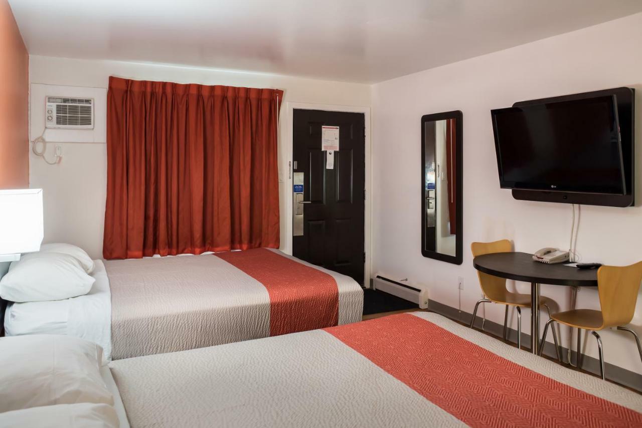 Motel 6-Fort St. John, Bc Bagian luar foto
